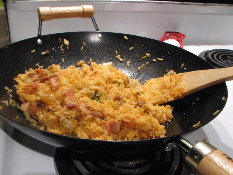 chicken fried rice recipe - Korean version of the basic dish
