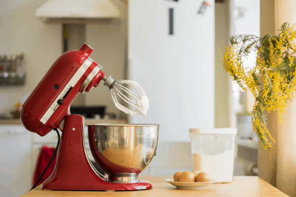 best kitchen mixer - a stand mixer on a bench