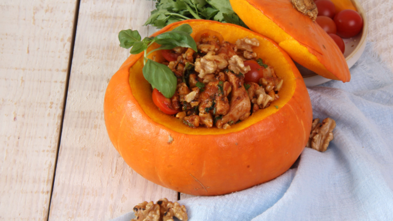 Stuffed Sugar Pumpkin with Chicken and Walnuts